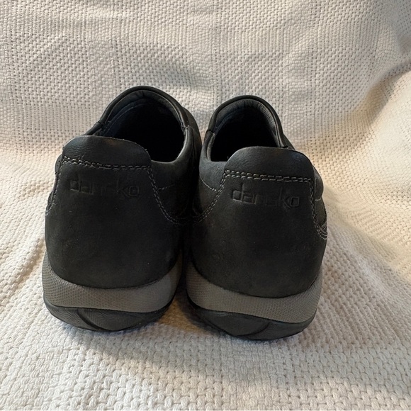 Dansko Women's Patti Black Suede Leather Enclosed Clog Size 38 (7.5-8) - Picture 4 of 12